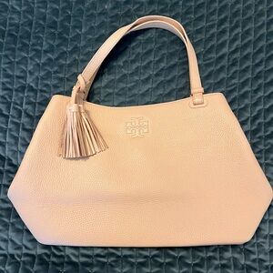 Tory Burch Thea Leather Shoulder Bag